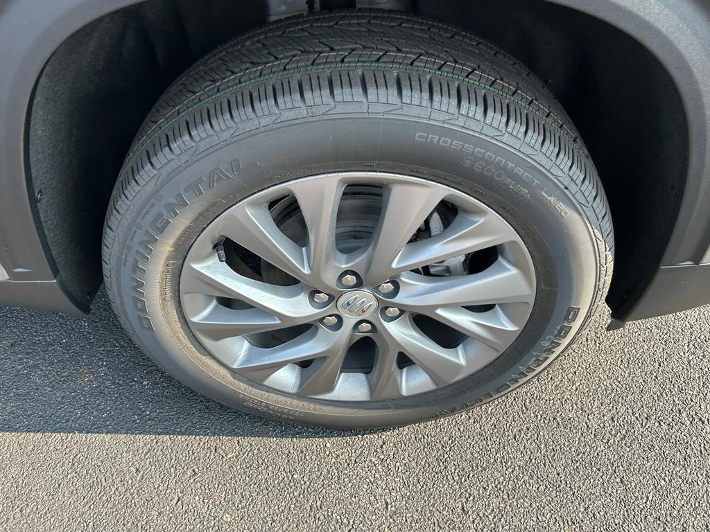 2026 Buick Enclave Preferred photo 19