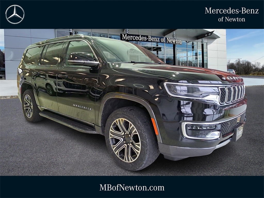 2022 Jeep Wagoneer Series III's photo