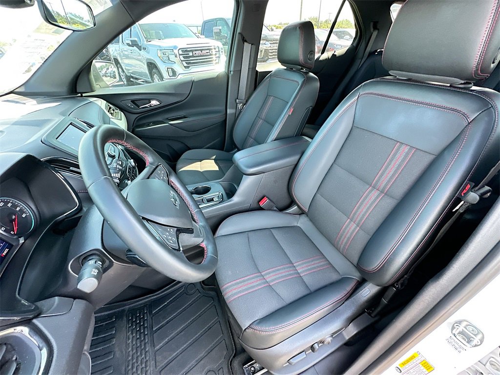 2023 Chevrolet Equinox RS photo 17