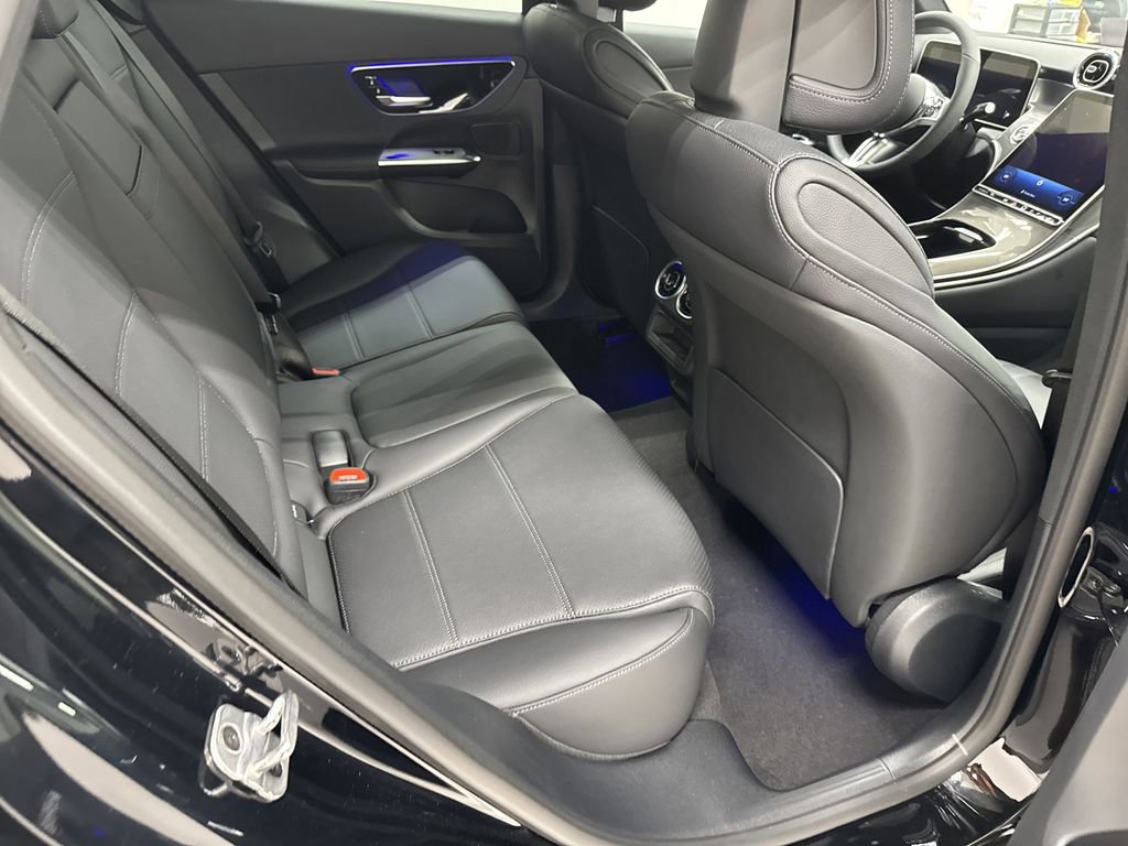 2026 Mercedes Benz GLC 300 photo 16