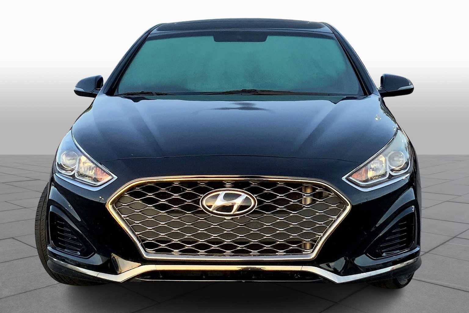 2018 Hyundai Sonata Sport photo 3