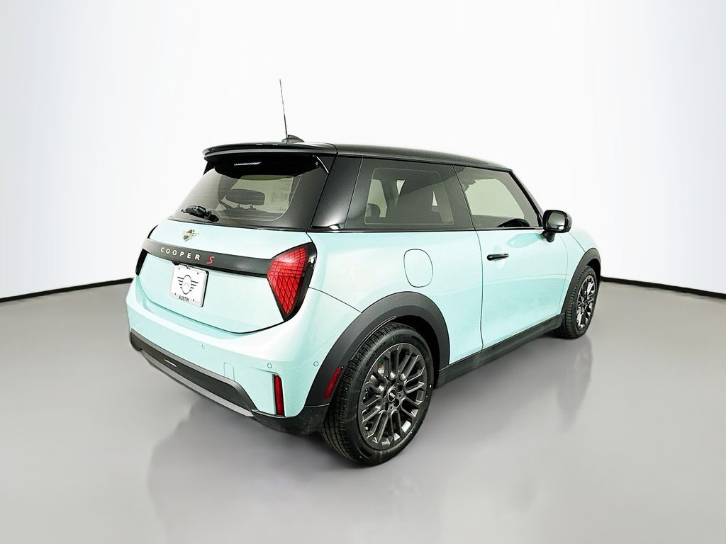 2025 Mini Cooper 2 Door Hardtop Iconic photo 5