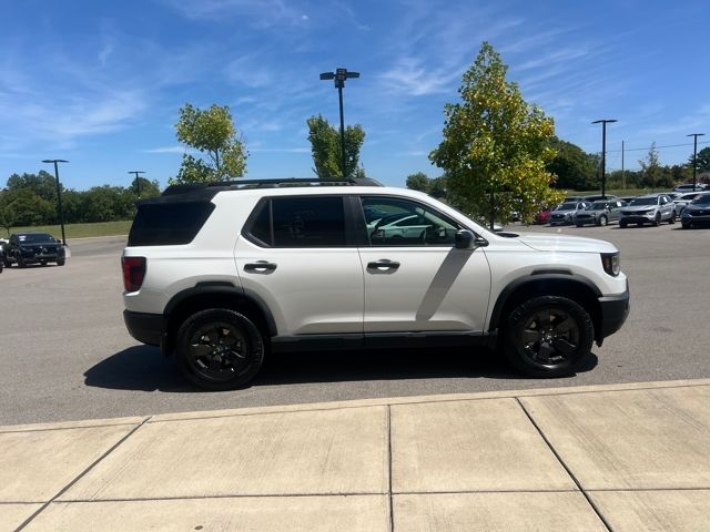 2026 Honda Passport photo 6