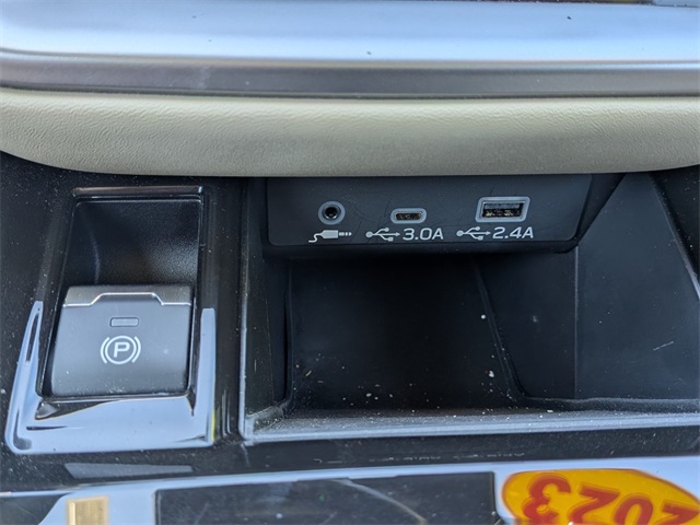 2023 Subaru Outback Limited photo 20