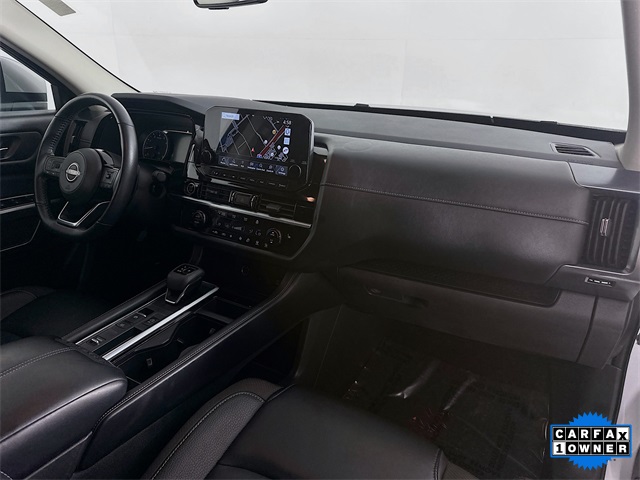 2024 Nissan Pathfinder SL photo 26