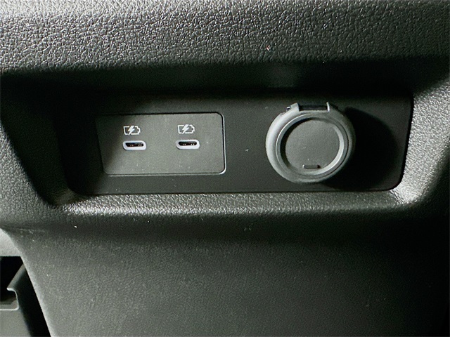 2025 Nissan Armada photo 18