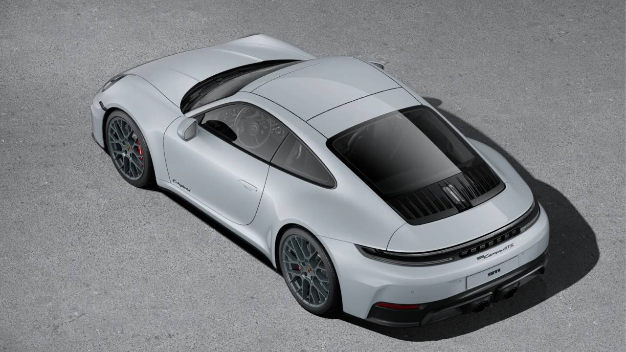 2026 Porsche 911 GTS photo 4