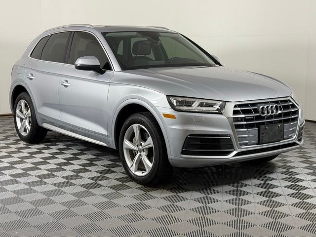 2020 Audi Q5 quattro Premium Plus 45 TFSI
