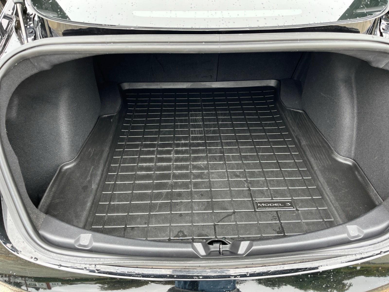 2018 Tesla Model 3 Long Range photo 17