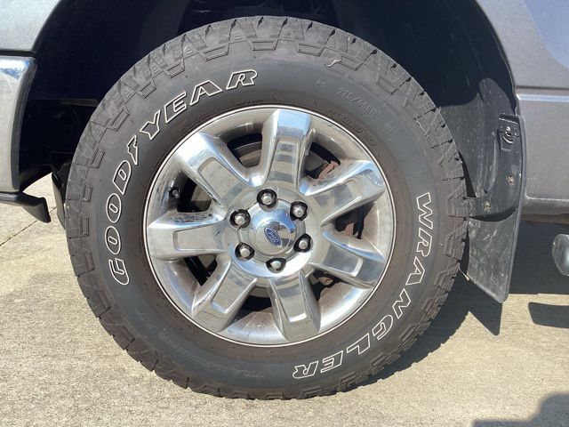 2013 Ford F-150 XLT photo 5