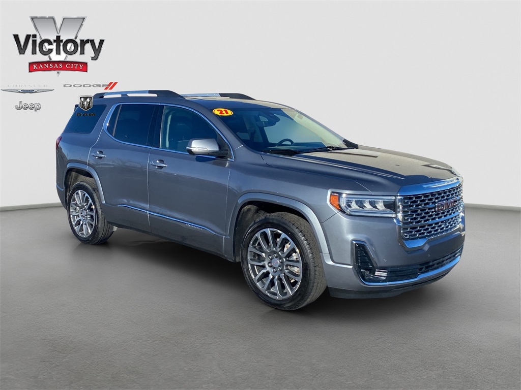 2021 GMC Acadia Denali's photo