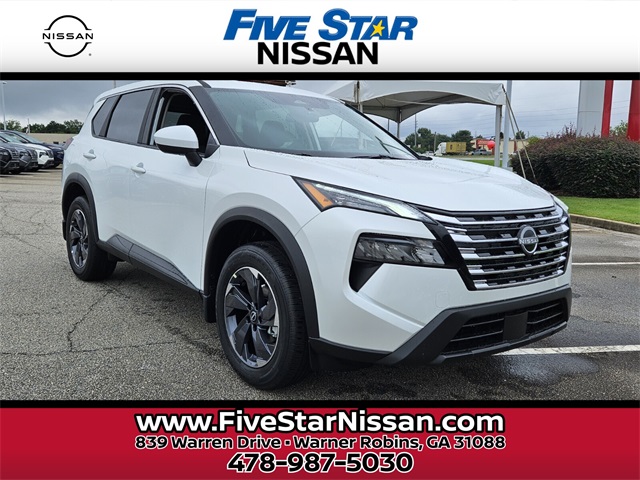 2026 Nissan Rogue SV's photo