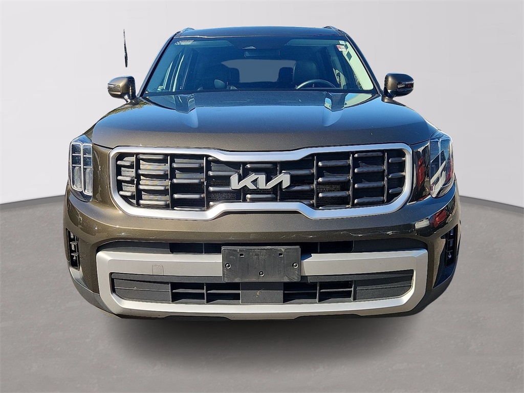 2023 Kia Telluride S photo 2