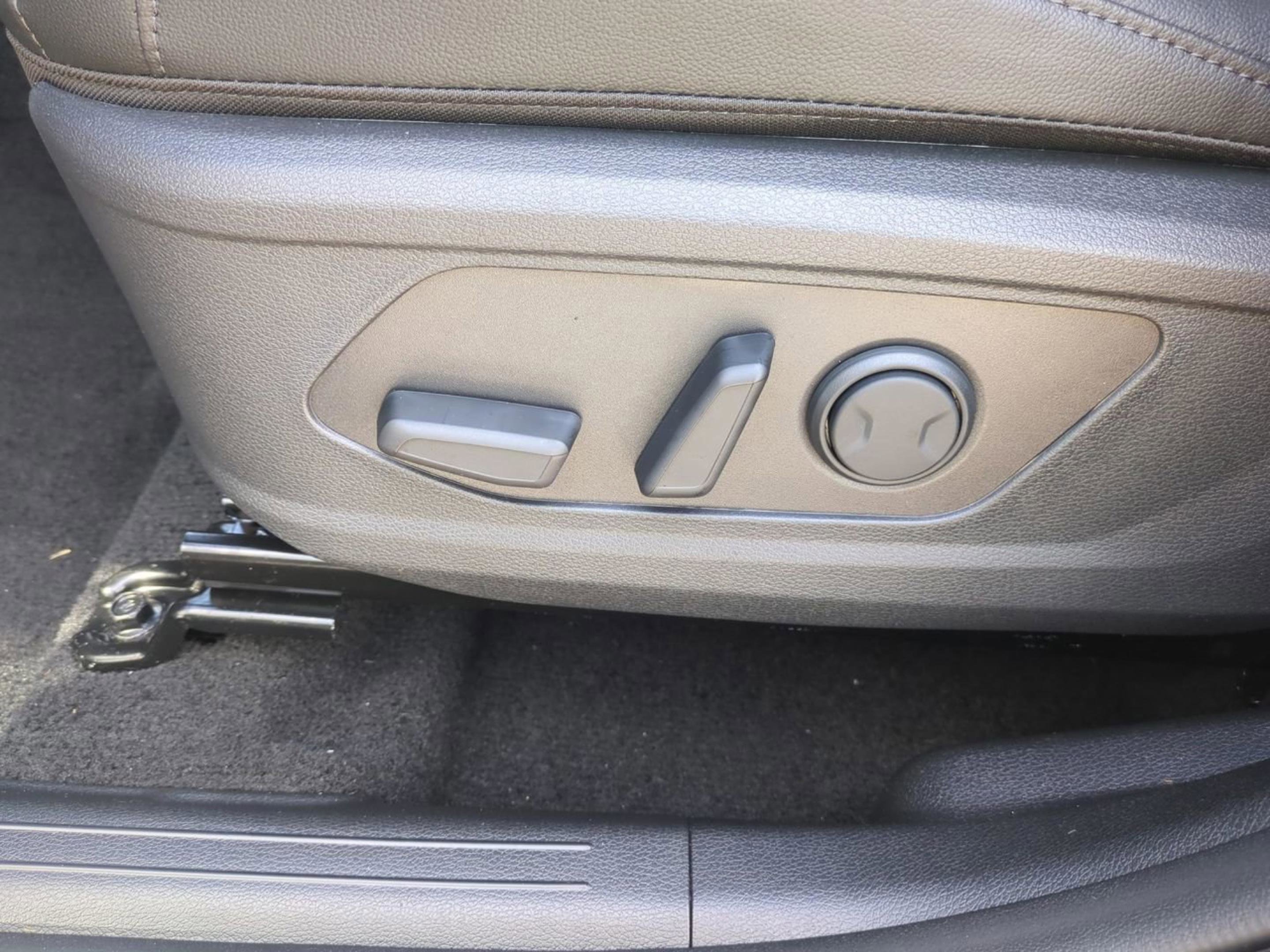 2026 Kia Sportage EX photo 29