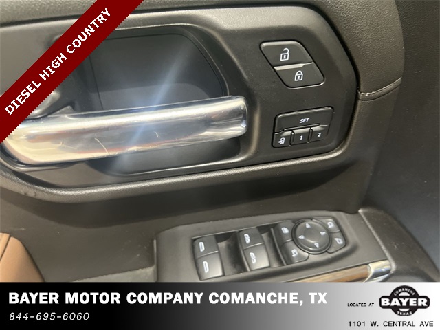 2022 Chevrolet Silverado 1500 High Country photo 18