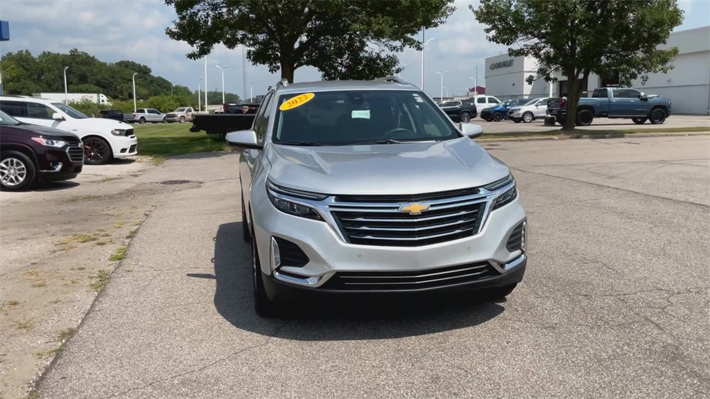 2022 Chevrolet Equinox Premier photo 3
