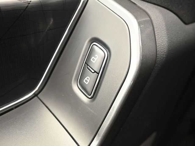 2023 Ford F-150 XLT photo 4