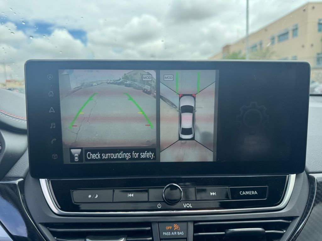 2023 Nissan Altima SR photo 22