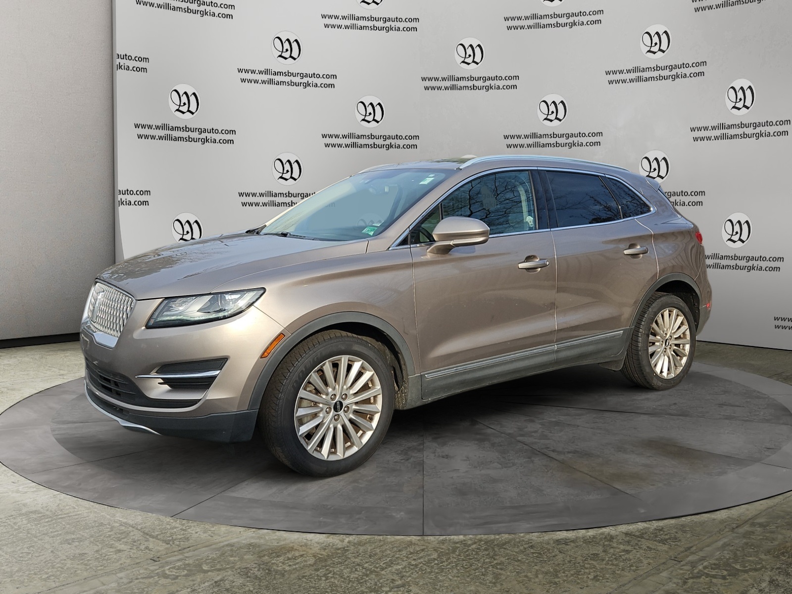 2019 Lincoln MKC Base's photo