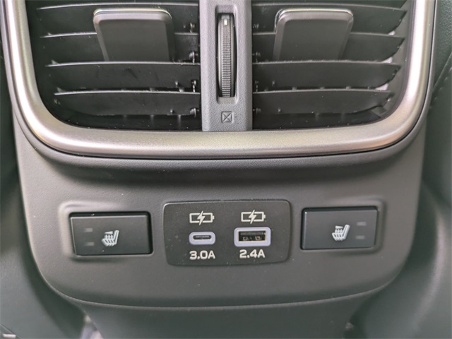 2025 Subaru Outback Limited photo 26