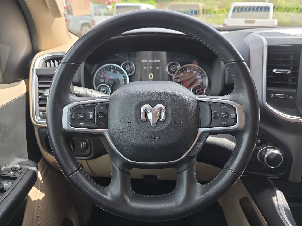 2020 Ram 1500 Big Horn photo 13