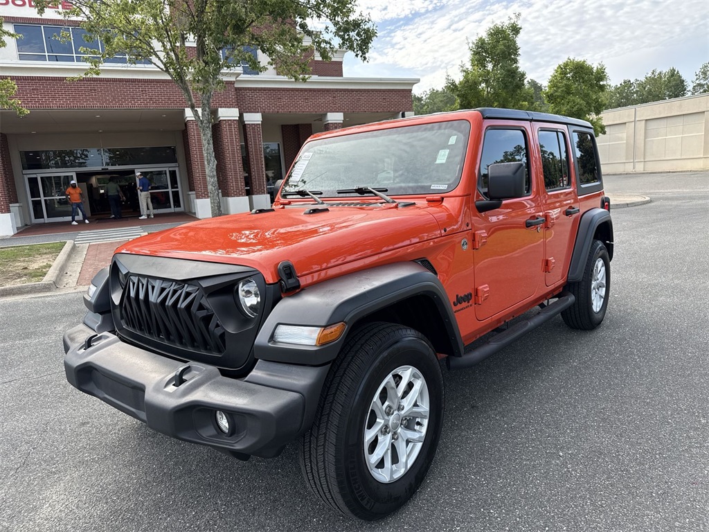 2023 Jeep Wrangler Sport S photo 7