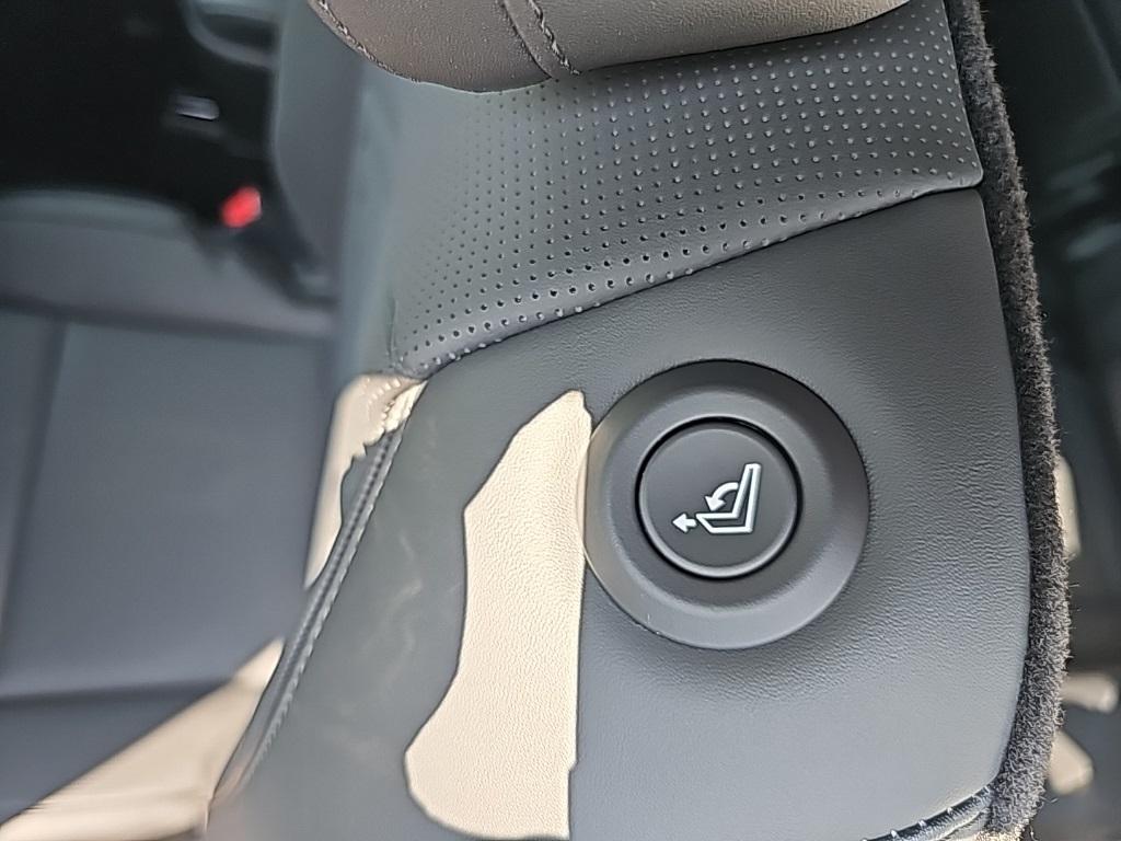 2026 Hyundai Palisade SEL photo 32