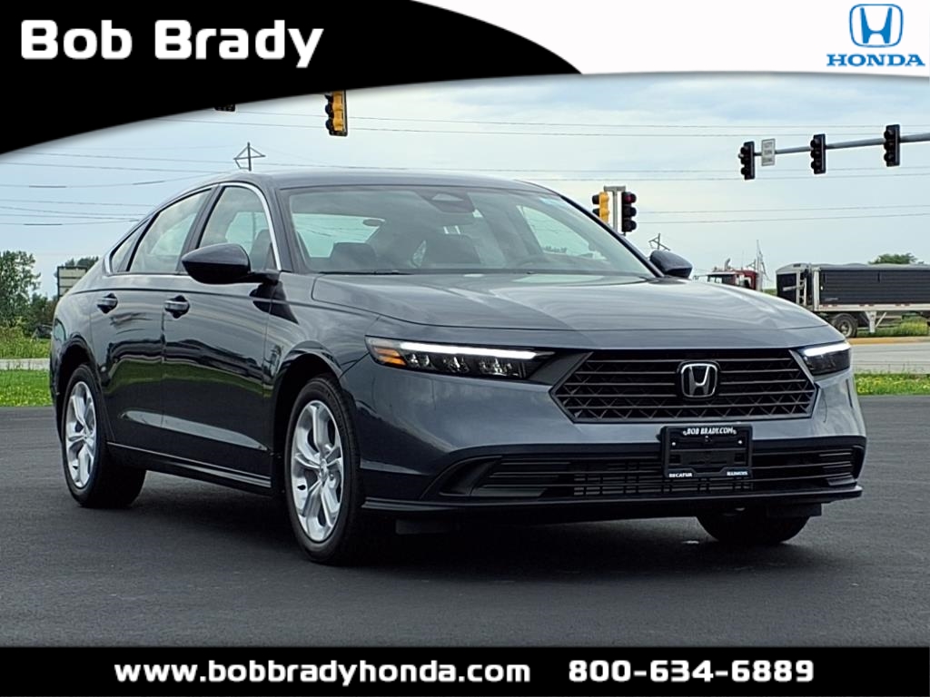 2025 Honda Accord LX's photo