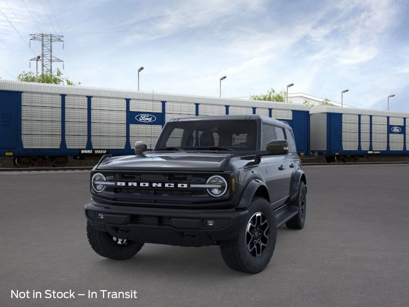 2025 Ford Bronco Outer Banks photo 2
