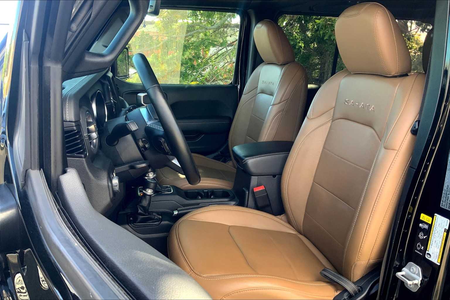 2021 Jeep Wrangler Unlimited Sahara photo 7