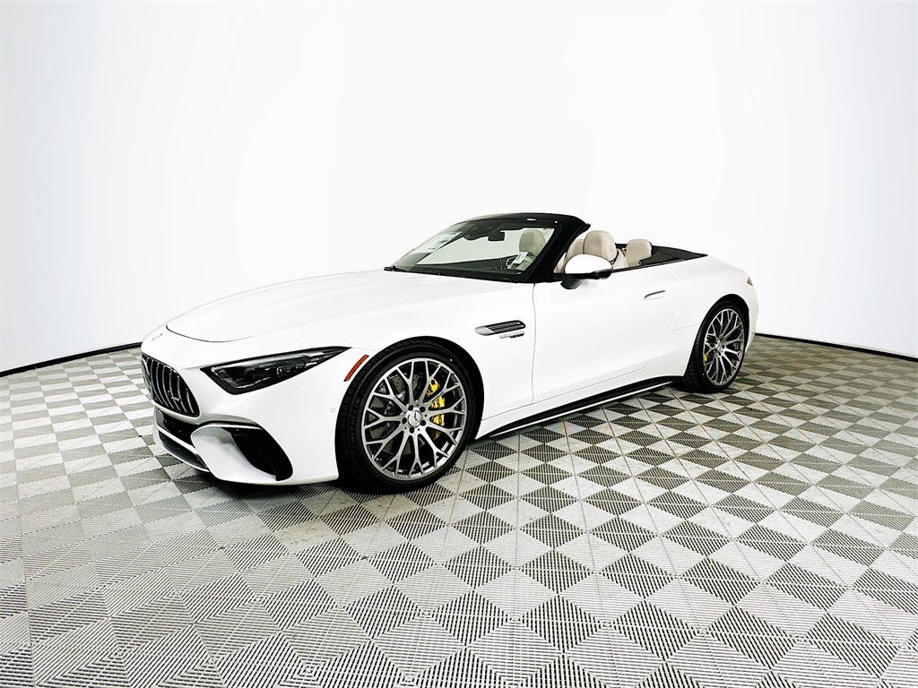 2026 Mercedes Benz SL AMG 63 photo 3
