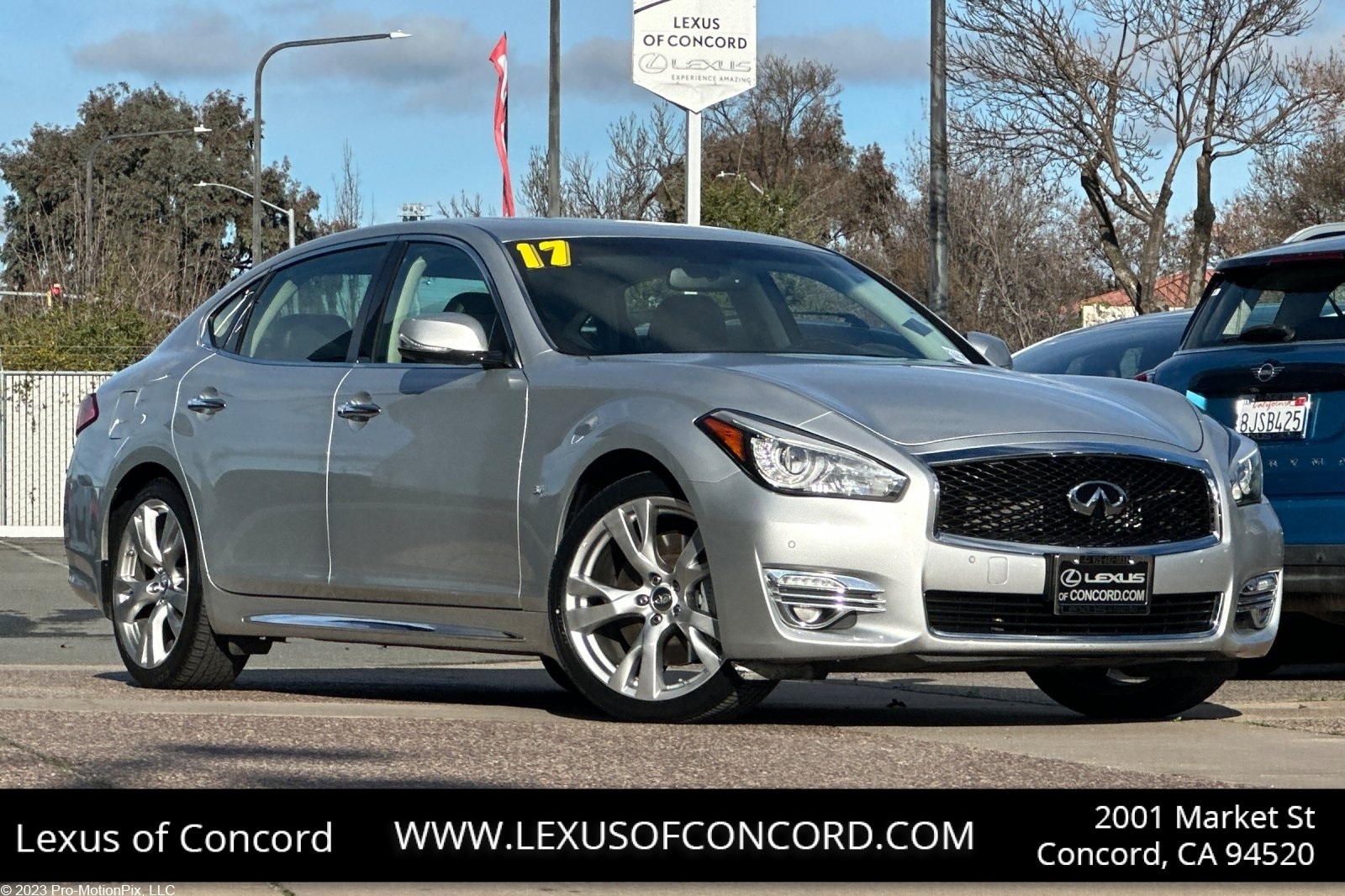2017 INFINITI Q70L 3.7's photo