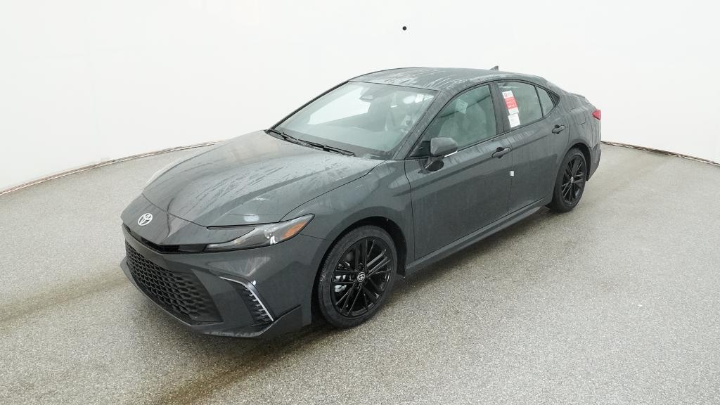 2026 Toyota Camry SE's photo