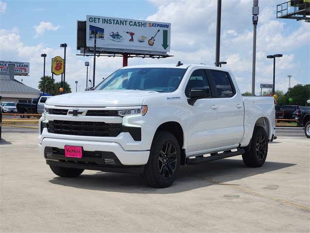 2026 Chevrolet Silverado RST photo 2