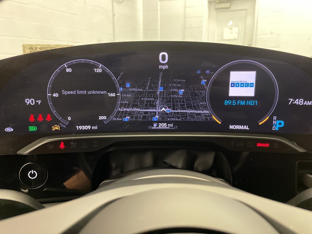 2024 Porsche Taycan 4S photo 10