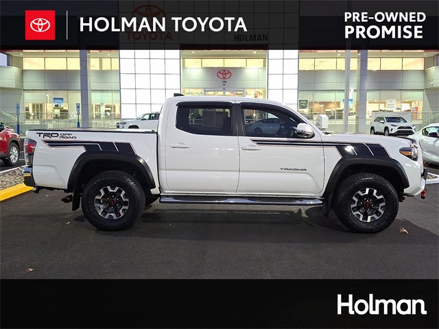 2022 Toyota Tacoma TRD Off Road's photo