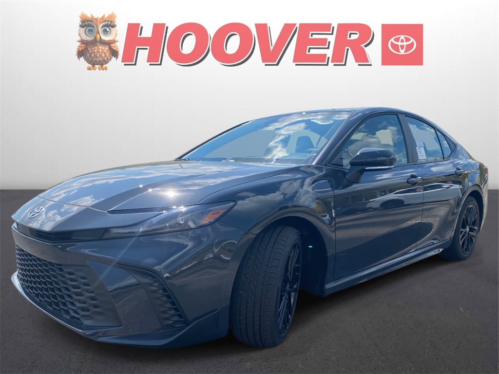 2026 Toyota Camry SE photo 4
