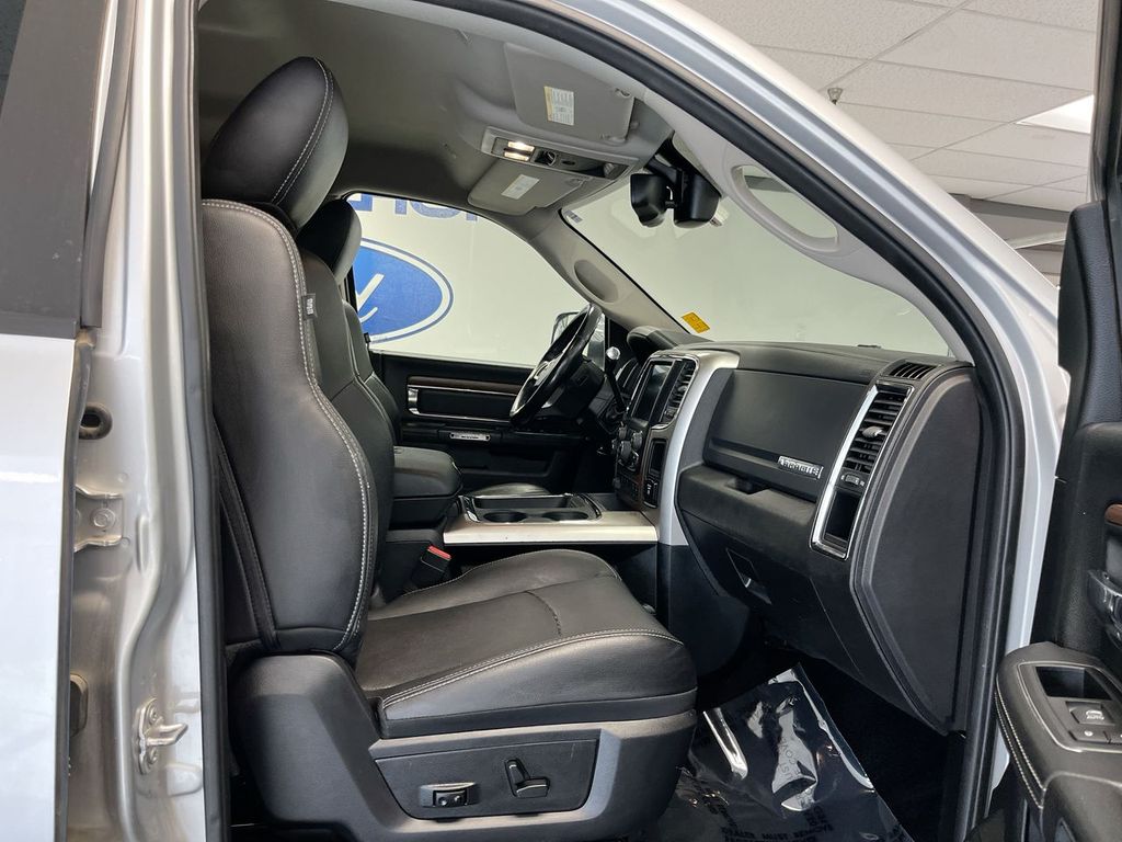 2017 Ram 2500 Laramie photo 20