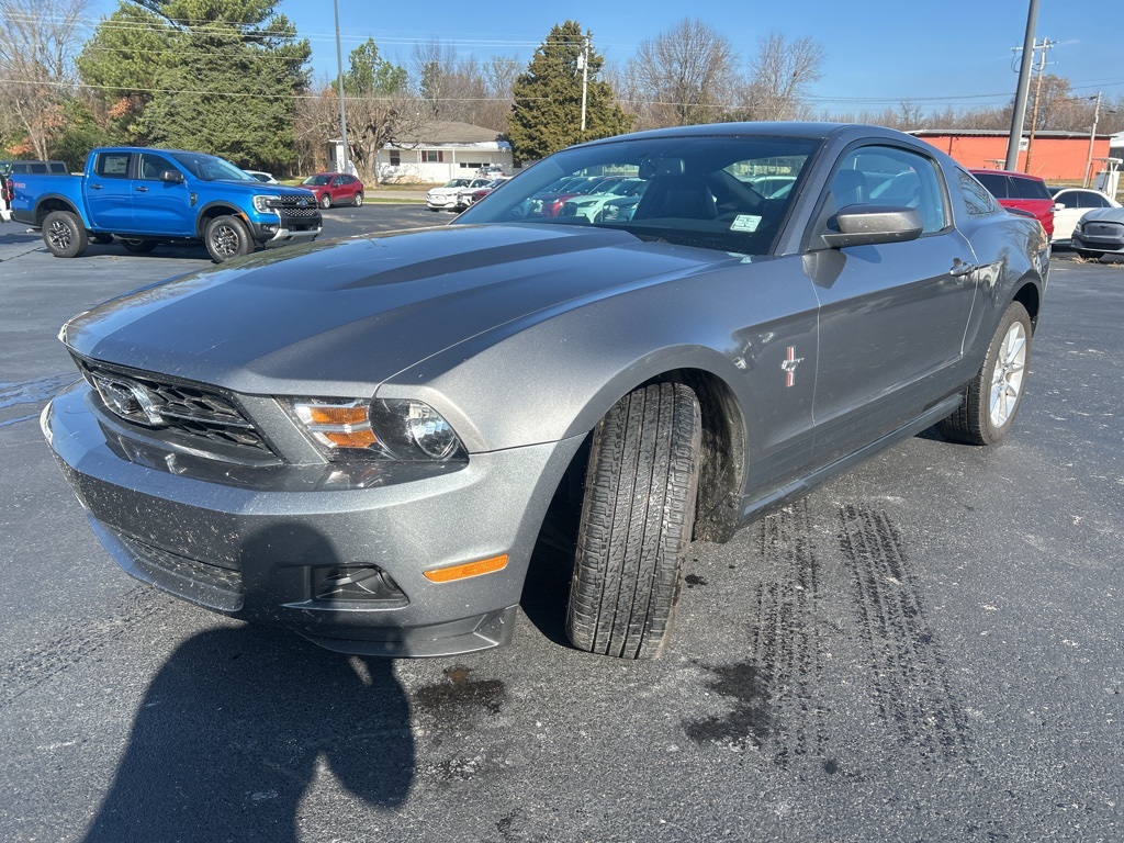 Used 2010 Ford Mustang V6 with VIN 1ZVBP8AN9A5119552 for sale in Mayfield, KY