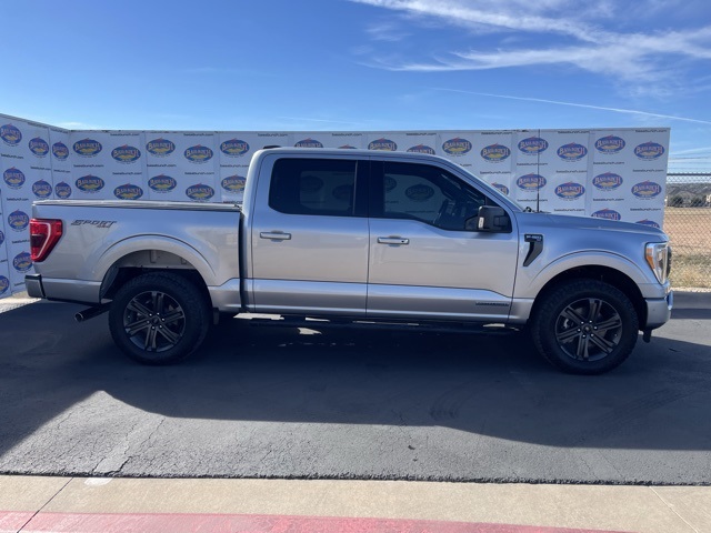 2023 Ford F-150 XLT's photo
