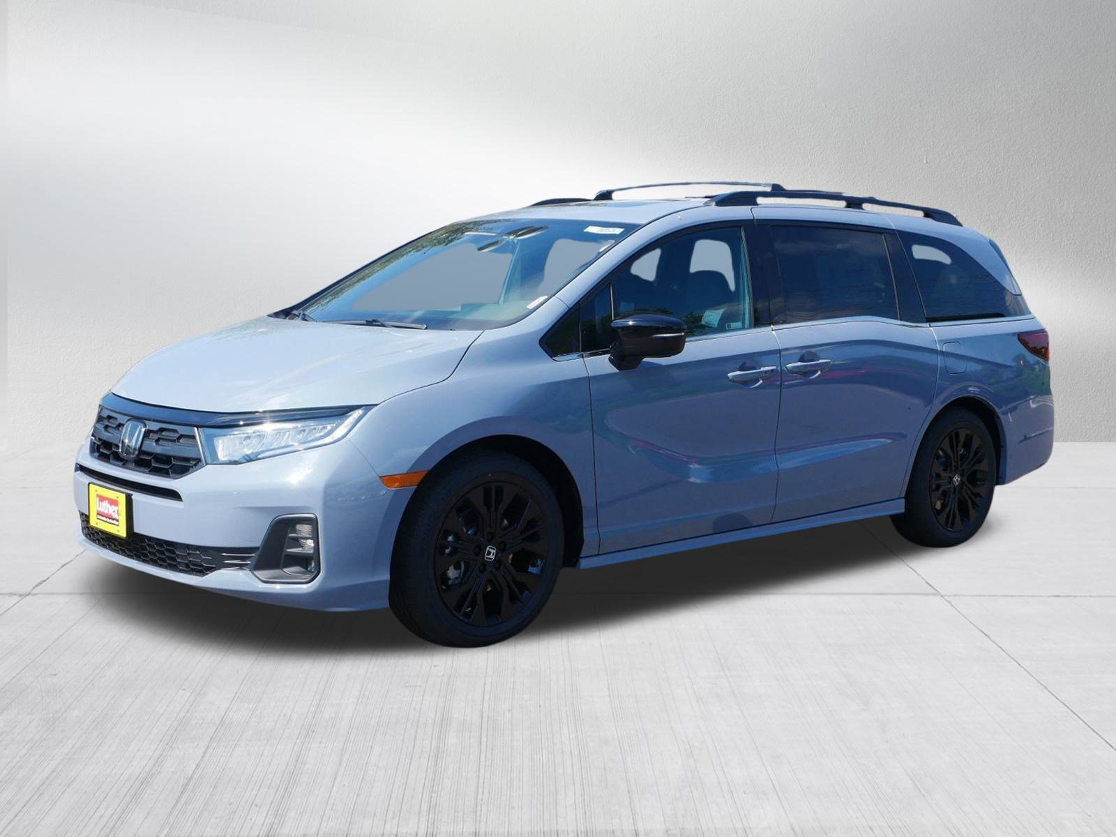 2026 Honda Odyssey photo 3