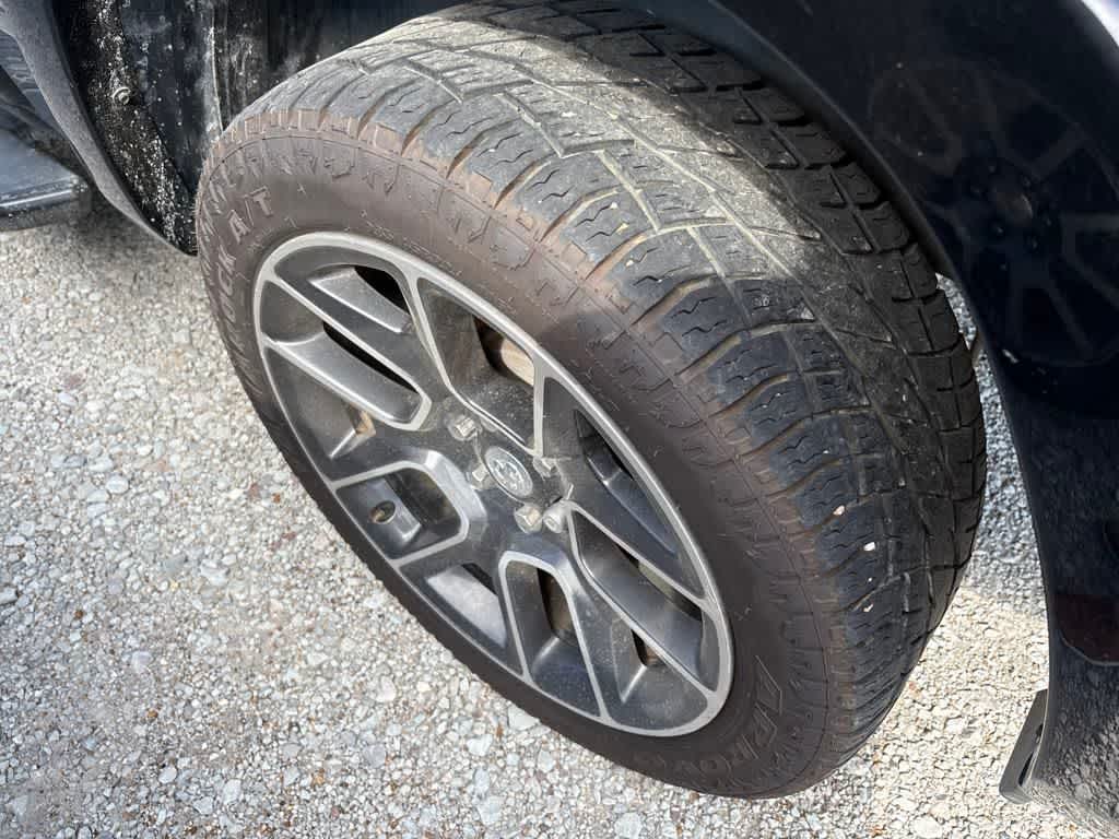 2019 Ram 1500 Laramie photo 4