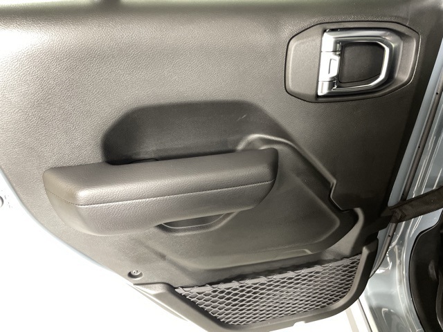 2025 Jeep Gladiator Mojave photo 34