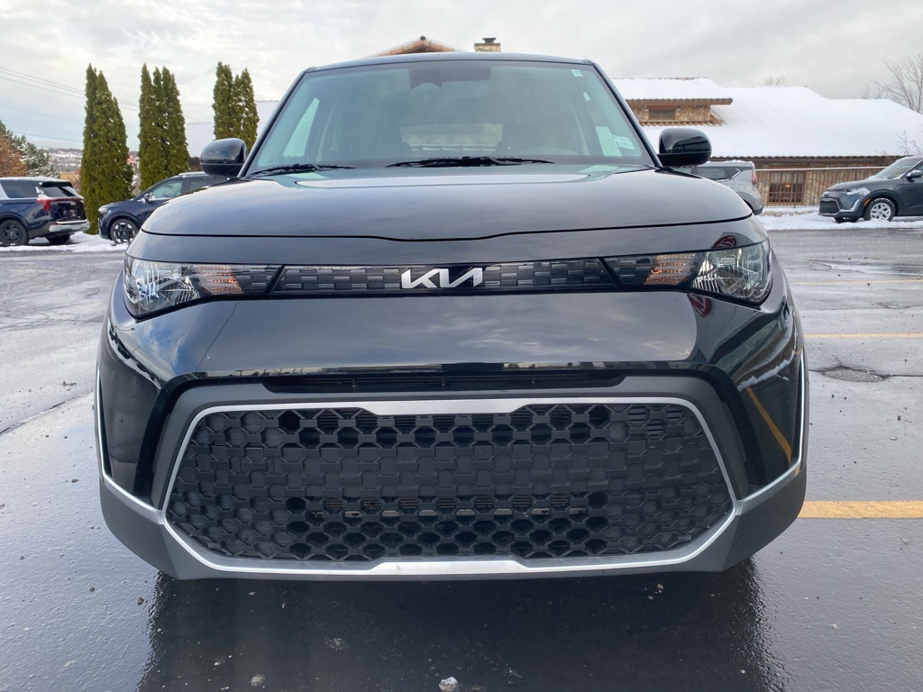 2023 Kia Soul LX photo 4