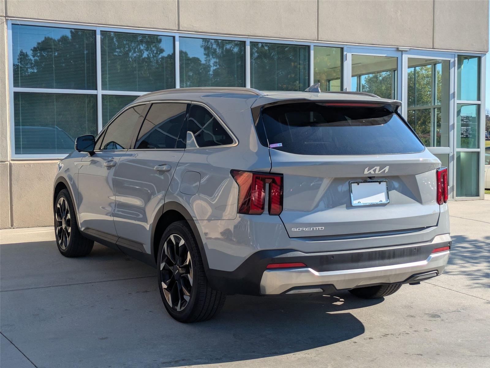 2024 Kia Sorento SX photo 4