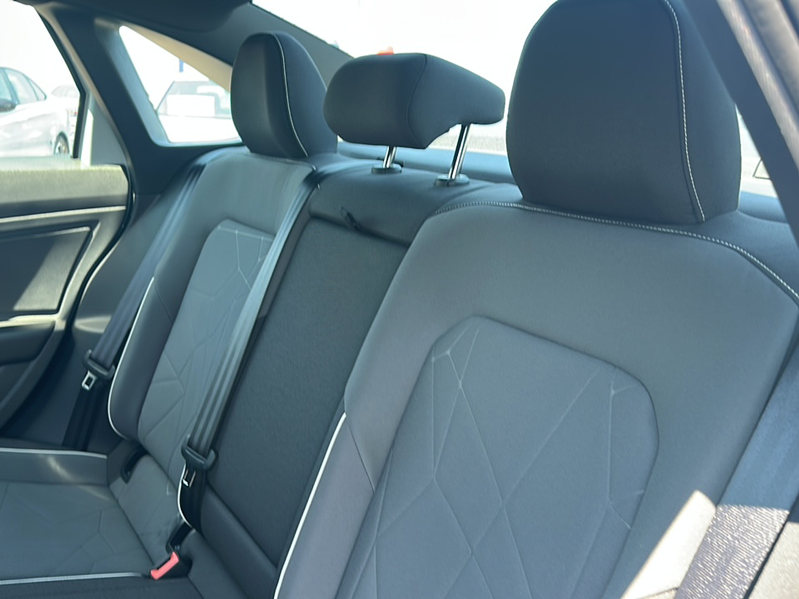 2025 Volkswagen Jetta 1.5T Sport photo 9