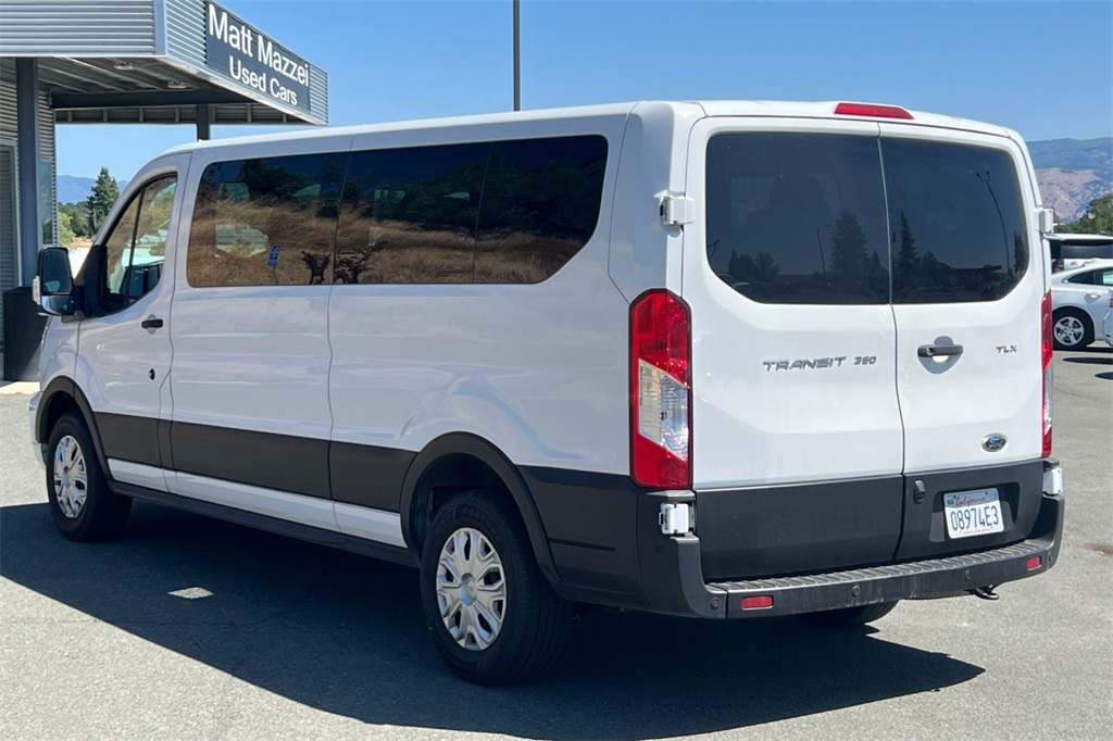 2021 Ford Transit Passenger XL photo 3