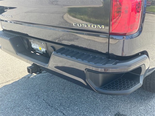 2022 Chevrolet Silverado 1500 Custom photo 26