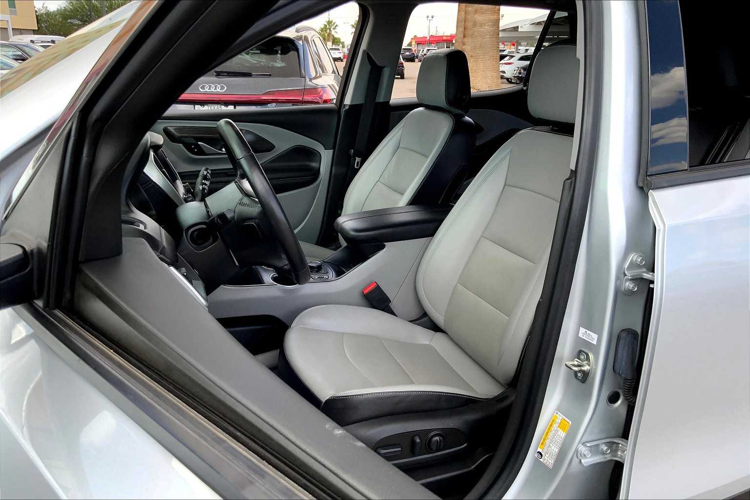 2022 Gmc Terrain SLT photo 5