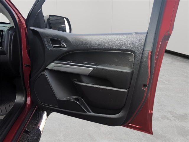 2022 Chevrolet Colorado LT photo 39